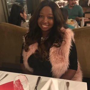 Meet your Posher, Maya